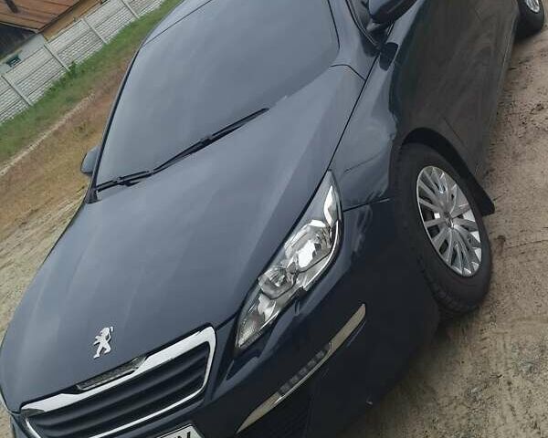 Серый Пежо 308, объемом двигателя 1.6 л и пробегом 215 тыс. км за 9800 $, фото 1 на Automoto.ua