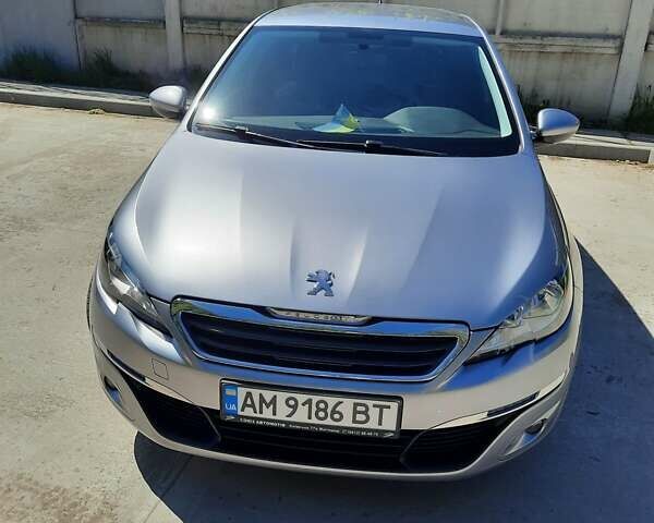 Серый Пежо 308, объемом двигателя 1.6 л и пробегом 87 тыс. км за 11500 $, фото 1 на Automoto.ua