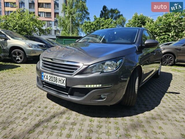 Серый Пежо 308, объемом двигателя 1.56 л и пробегом 219 тыс. км за 9700 $, фото 1 на Automoto.ua