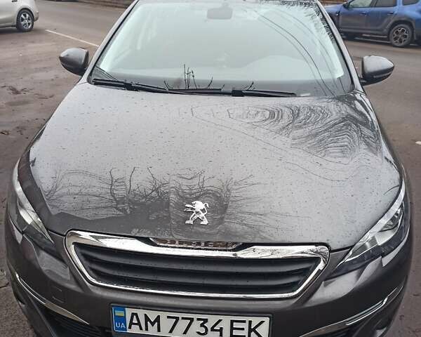 Серый Пежо 308, объемом двигателя 1.56 л и пробегом 285 тыс. км за 9300 $, фото 1 на Automoto.ua