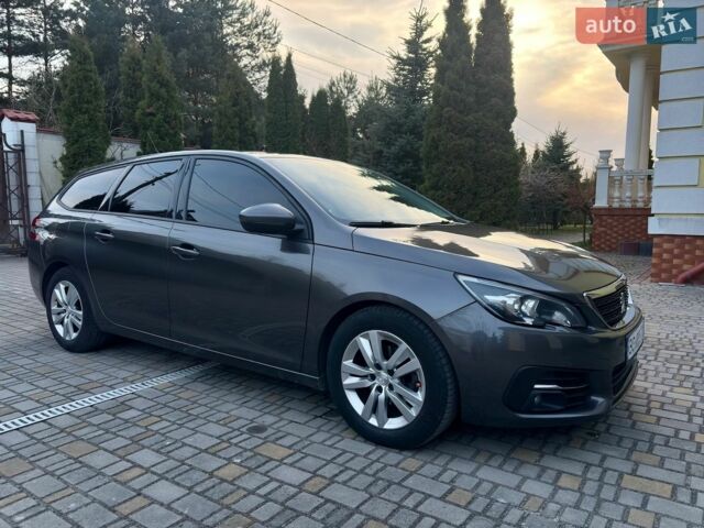 Сірий Пежо 308, об'ємом двигуна 1.56 л та пробігом 247 тис. км за 10000 $, фото 1 на Automoto.ua