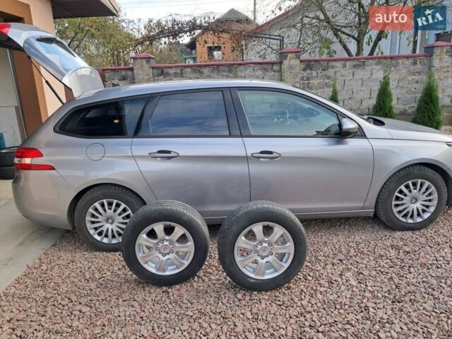 Серый Пежо 308, объемом двигателя 1.56 л и пробегом 219 тыс. км за 8800 $, фото 1 на Automoto.ua