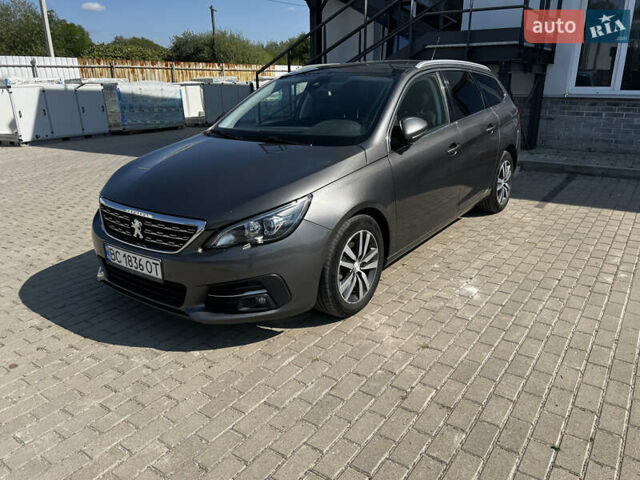 Серый Пежо 308, объемом двигателя 1.56 л и пробегом 238 тыс. км за 12200 $, фото 1 на Automoto.ua