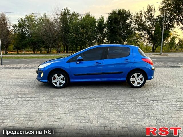 Синій Пежо 308, об'ємом двигуна 1.6 л та пробігом 250 тис. км за 4500 $, фото 1 на Automoto.ua