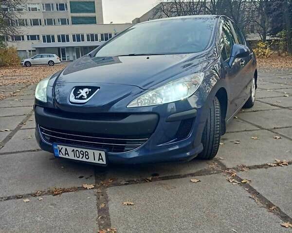 Синий Пежо 308, объемом двигателя 1.6 л и пробегом 120 тыс. км за 5300 $, фото 1 на Automoto.ua