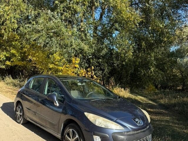 Синий Пежо 308, объемом двигателя 1.6 л и пробегом 240 тыс. км за 3250 $, фото 1 на Automoto.ua