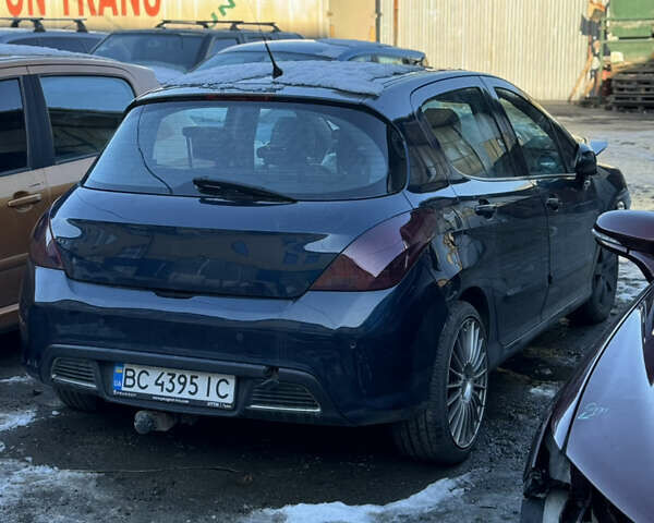 Синий Пежо 308, объемом двигателя 1.56 л и пробегом 230 тыс. км за 2700 $, фото 1 на Automoto.ua