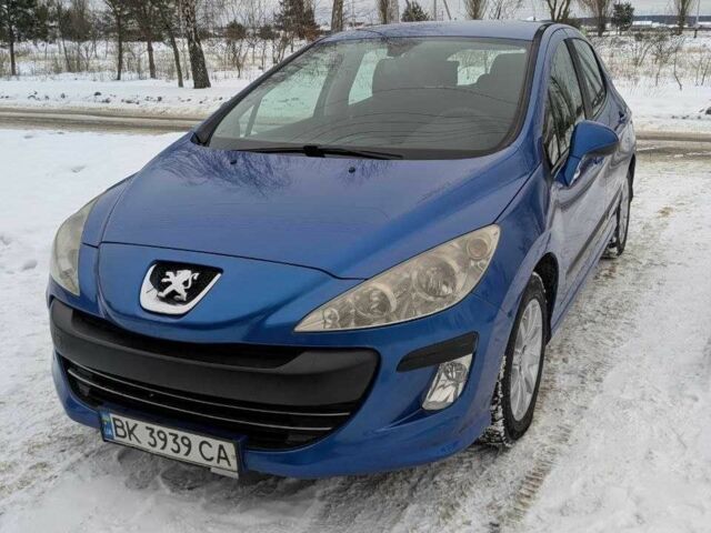 Синий Пежо 308, объемом двигателя 1.6 л и пробегом 252 тыс. км за 5000 $, фото 1 на Automoto.ua