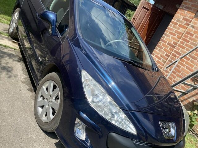 Синій Пежо 308, об'ємом двигуна 1.4 л та пробігом 118 тис. км за 5500 $, фото 1 на Automoto.ua