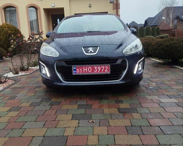 Синий Пежо 308, объемом двигателя 1.6 л и пробегом 235 тыс. км за 7100 $, фото 1 на Automoto.ua