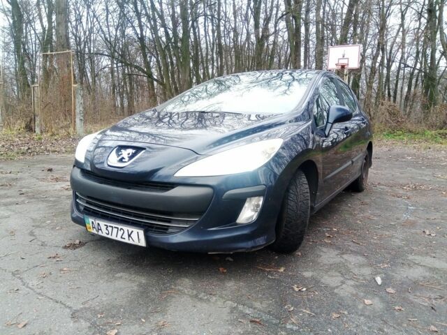 Синий Пежо 308, объемом двигателя 1.6 л и пробегом 370 тыс. км за 4500 $, фото 1 на Automoto.ua