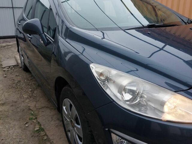 Синий Пежо 308, объемом двигателя 0 л и пробегом 210 тыс. км за 4800 $, фото 1 на Automoto.ua