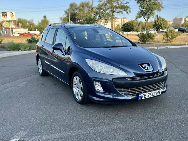 Синий Пежо 308, объемом двигателя 1.6 л и пробегом 245 тыс. км за 5300 $, фото 1 на Automoto.ua