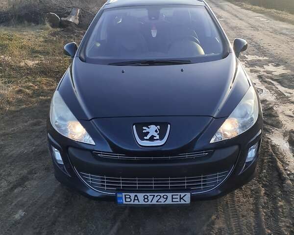 Синій Пежо 308, об'ємом двигуна 1.6 л та пробігом 250 тис. км за 6000 $, фото 1 на Automoto.ua