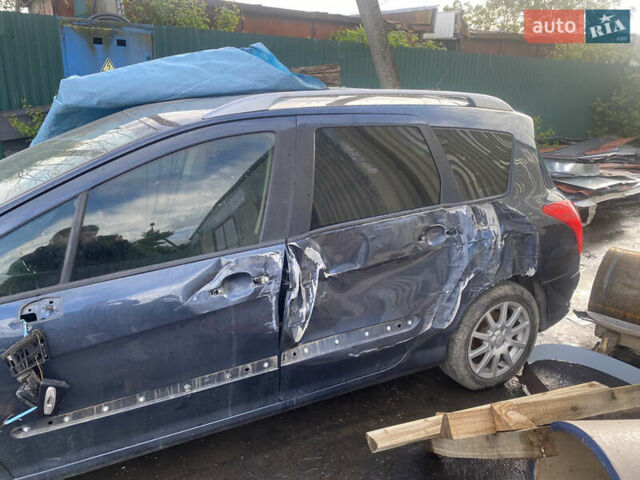 Синий Пежо 308, объемом двигателя 1.6 л и пробегом 235 тыс. км за 2000 $, фото 1 на Automoto.ua
