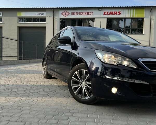 Синий Пежо 308, объемом двигателя 1.56 л и пробегом 280 тыс. км за 8000 $, фото 1 на Automoto.ua