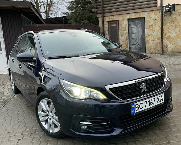 Синий Пежо 308, объемом двигателя 1.5 л и пробегом 215 тыс. км за 10700 $, фото 1 на Automoto.ua