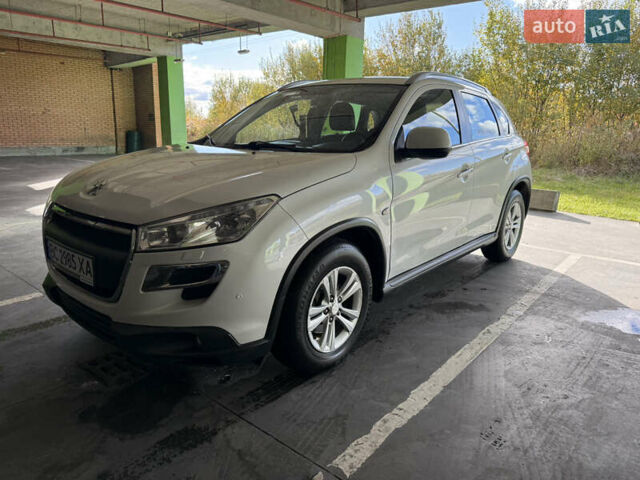 Белый Пежо 4008, объемом двигателя 2 л и пробегом 69 тыс. км за 12500 $, фото 1 на Automoto.ua
