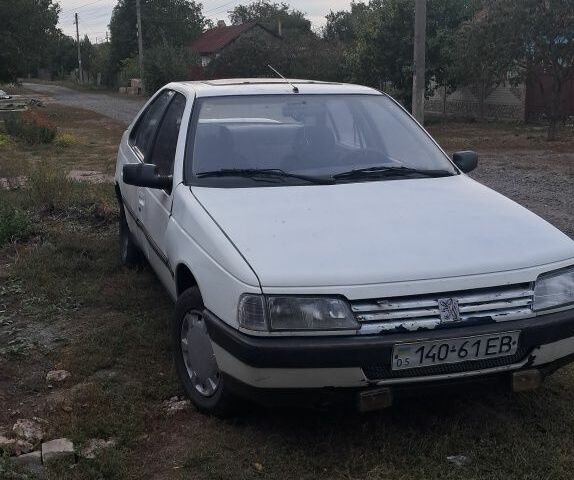 Білий Пежо 405, об'ємом двигуна 2 л та пробігом 200 тис. км за 850 $, фото 1 на Automoto.ua
