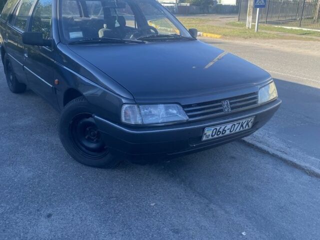 Чорний Пежо 405, об'ємом двигуна 10 л та пробігом 3 тис. км за 2500 $, фото 1 на Automoto.ua