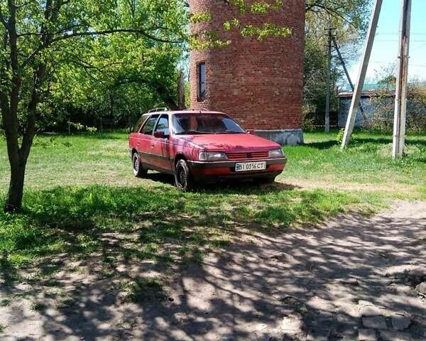 Красный Пежо 405, объемом двигателя 1.9 л и пробегом 350 тыс. км за 1400 $, фото 1 на Automoto.ua