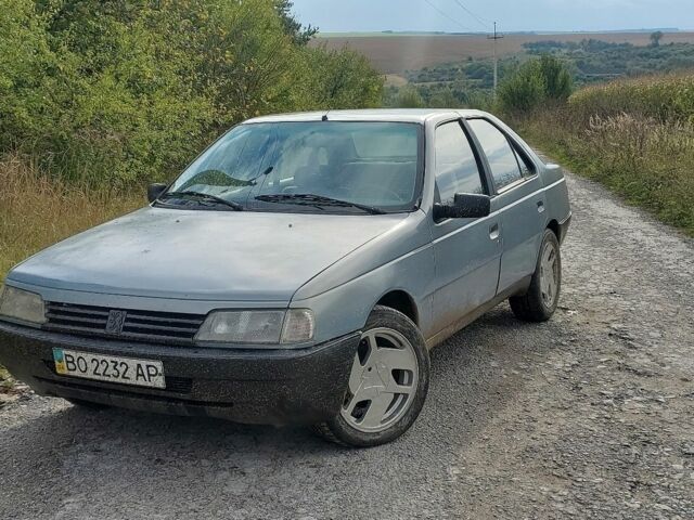 Сірий Пежо 405, об'ємом двигуна 0 л та пробігом 300 тис. км за 898 $, фото 1 на Automoto.ua