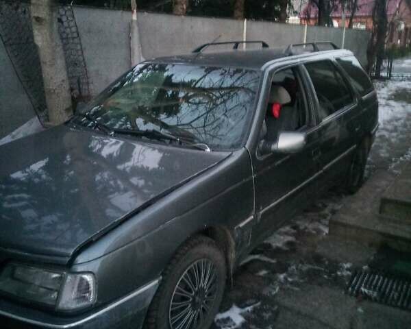 Серый Пежо 405, объемом двигателя 1.4 л и пробегом 400 тыс. км за 1900 $, фото 1 на Automoto.ua