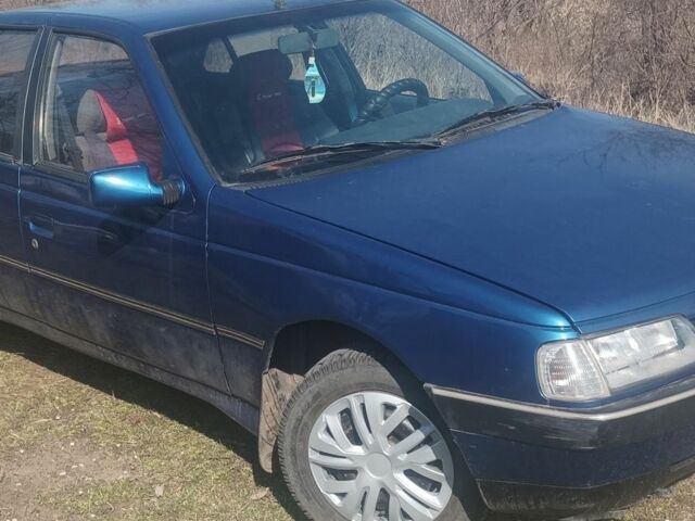 Синій Пежо 405, об'ємом двигуна 1.6 л та пробігом 1 тис. км за 700 $, фото 1 на Automoto.ua