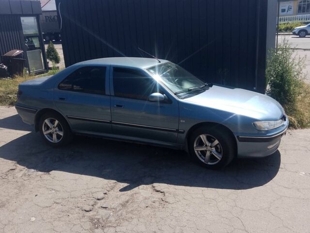 Синий Пежо 406, объемом двигателя 2 л и пробегом 200 тыс. км за 2500 $, фото 1 на Automoto.ua