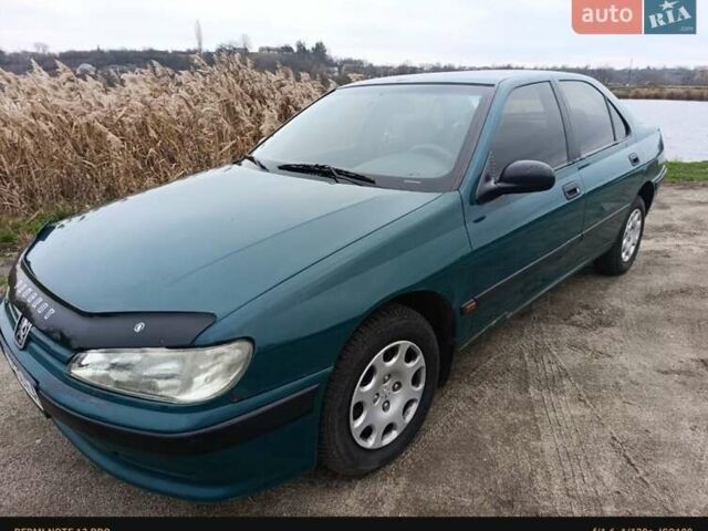 Зелений Пежо 406, об'ємом двигуна 1.8 л та пробігом 350 тис. км за 2300 $, фото 1 на Automoto.ua