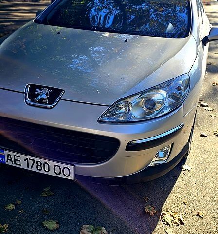 Серый Пежо 407, объемом двигателя 2 л и пробегом 279 тыс. км за 3500 $, фото 1 на Automoto.ua