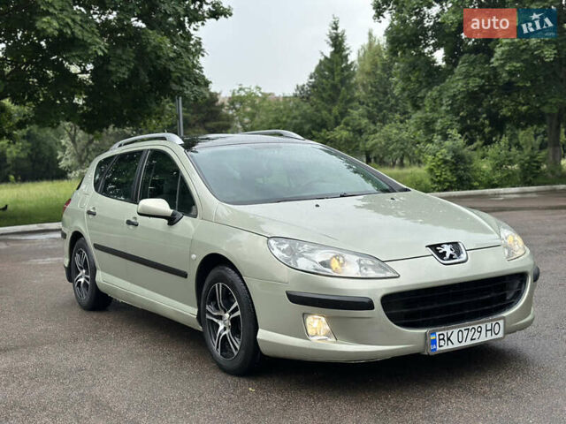 Серый Пежо 407, объемом двигателя 1.75 л и пробегом 260 тыс. км за 3500 $, фото 1 на Automoto.ua