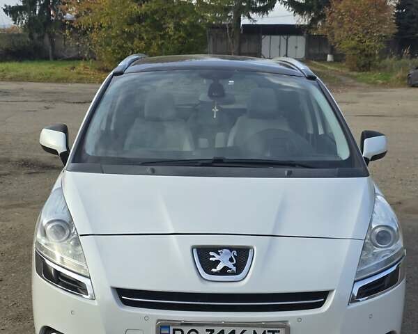Пежо 5008 2011 в Дрогобыче на Automoto.ua Белый Пежо 5008, объемом двигателя 2 л и пробегом 275 тыс. км за 8900 $, фото 1 на Automoto.ua