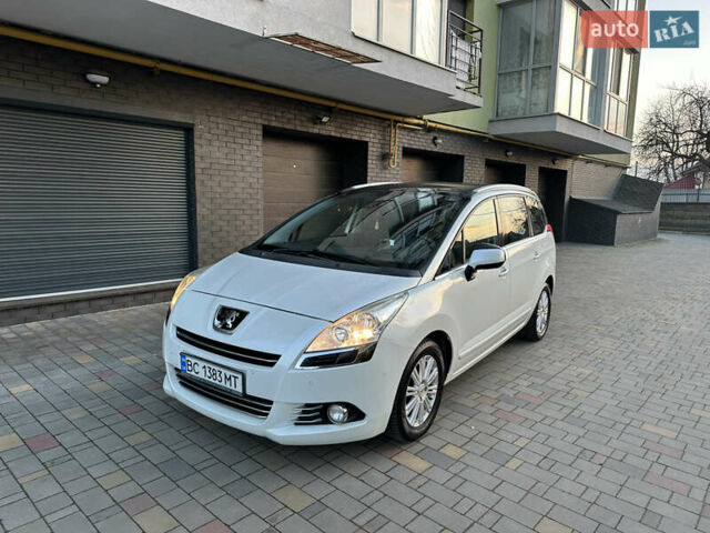 Белый Пежо 5008, объемом двигателя 1.6 л и пробегом 236 тыс. км за 6900 $, фото 1 на Automoto.ua