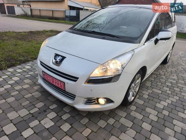 Білий Пежо 5008, об'ємом двигуна 1.6 л та пробігом 212 тис. км за 7779 $, фото 1 на Automoto.ua