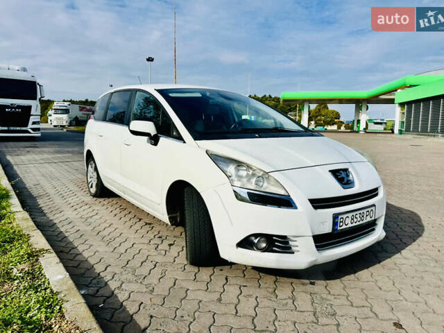 Білий Пежо 5008, об'ємом двигуна 2 л та пробігом 260 тис. км за 9000 $, фото 1 на Automoto.ua