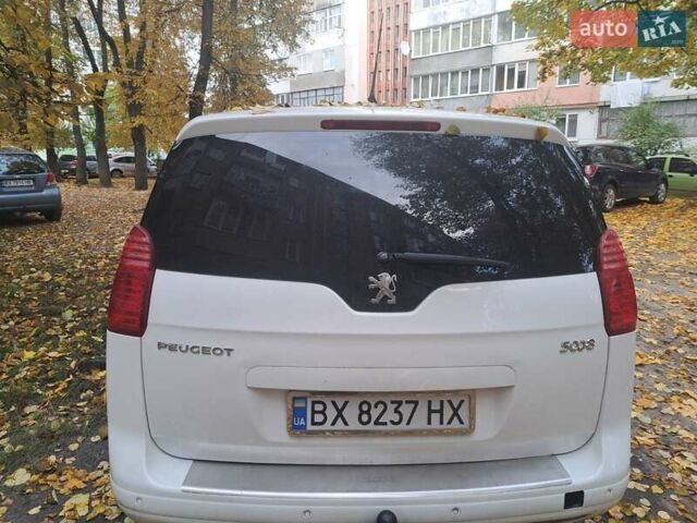 Белый Пежо 5008, объемом двигателя 1.6 л и пробегом 250 тыс. км за 9200 $, фото 1 на Automoto.ua