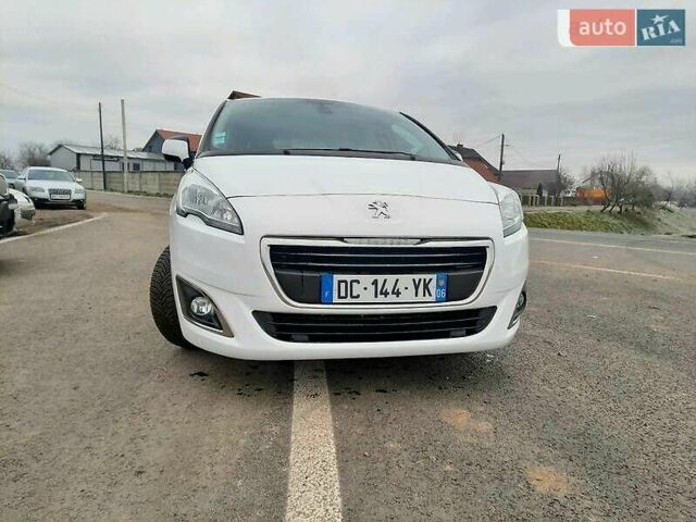 Белый Пежо 5008, объемом двигателя 1.6 л и пробегом 240 тыс. км за 9300 $, фото 1 на Automoto.ua