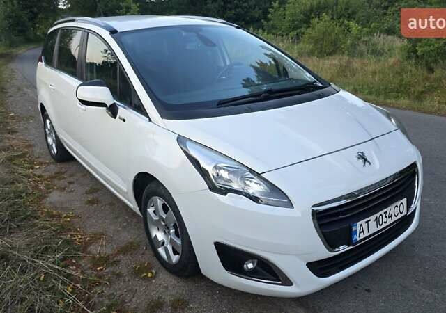 Белый Пежо 5008, объемом двигателя 1.56 л и пробегом 183 тыс. км за 10000 $, фото 1 на Automoto.ua