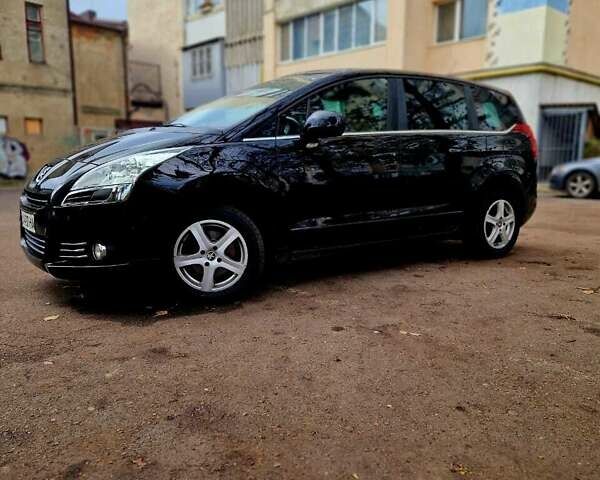 Пежо 5008 2010 у Хмельницькому на Automoto.ua Чорний Пежо 5008, об'ємом двигуна 1.6 л та пробігом 186 тис. км за 7000 $, фото 1 на Automoto.ua