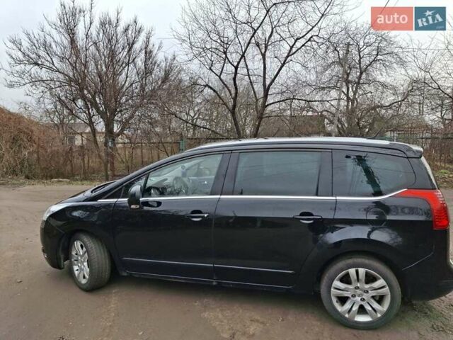 Черный Пежо 5008, объемом двигателя 1.6 л и пробегом 229 тыс. км за 7500 $, фото 1 на Automoto.ua