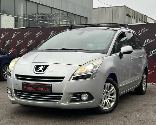 Пежо 5008, объемом двигателя 1.6 л и пробегом 195 тыс. км за 6600 $, фото 1 на Automoto.ua