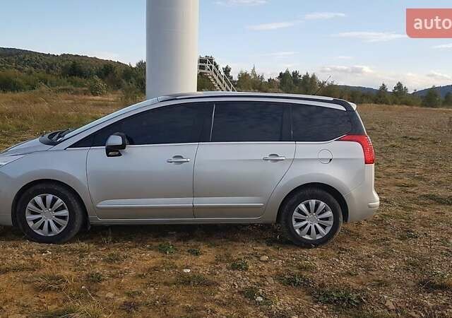 Пежо 5008, об'ємом двигуна 2 л та пробігом 267 тис. км за 9700 $, фото 1 на Automoto.ua