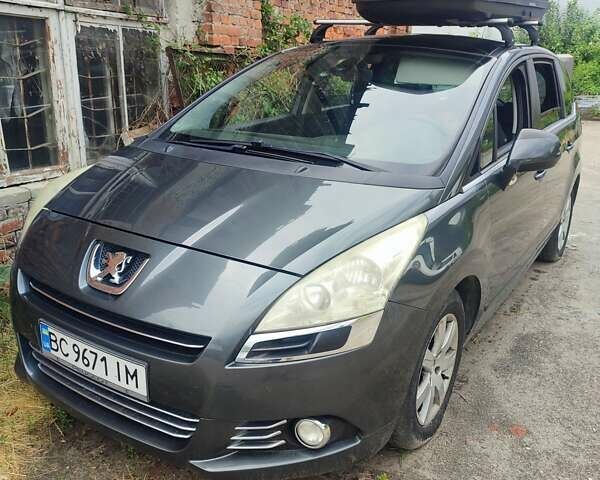 Пежо 5008 2010 в Львове на Automoto.ua Серый Пежо 5008, объемом двигателя 1.56 л и пробегом 240 тыс. км за 7300 $, фото 1 на Automoto.ua