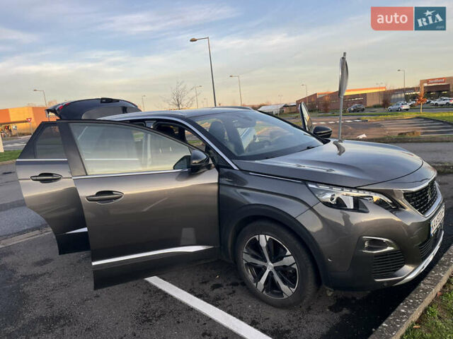 Сірий Пежо 5008, об'ємом двигуна 2 л та пробігом 145 тис. км за 27000 $, фото 1 на Automoto.ua