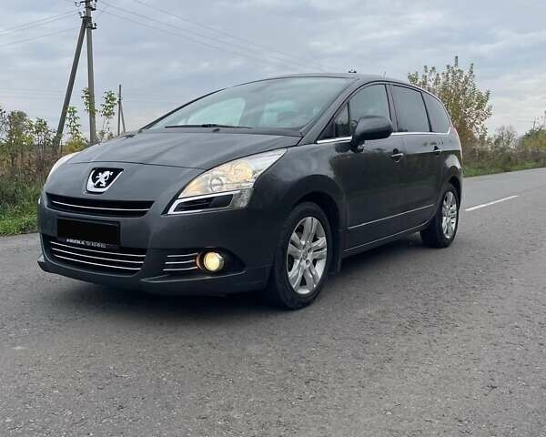 Сірий Пежо 5008, об'ємом двигуна 1.56 л та пробігом 235 тис. км за 7800 $, фото 1 на Automoto.ua