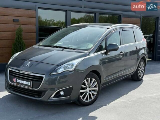 Серый Пежо 5008, объемом двигателя 2 л и пробегом 226 тыс. км за 10995 $, фото 1 на Automoto.ua