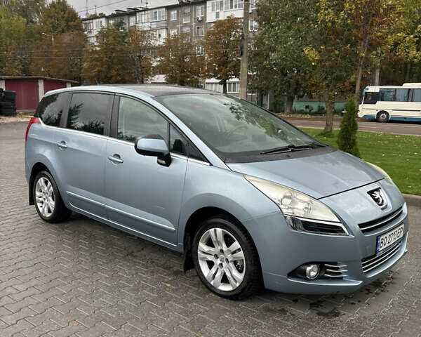 Пежо 5008 2010 в Житомире на Automoto.ua Синий Пежо 5008, объемом двигателя 1.6 л и пробегом 223 тыс. км за 8500 $, фото 1 на Automoto.ua