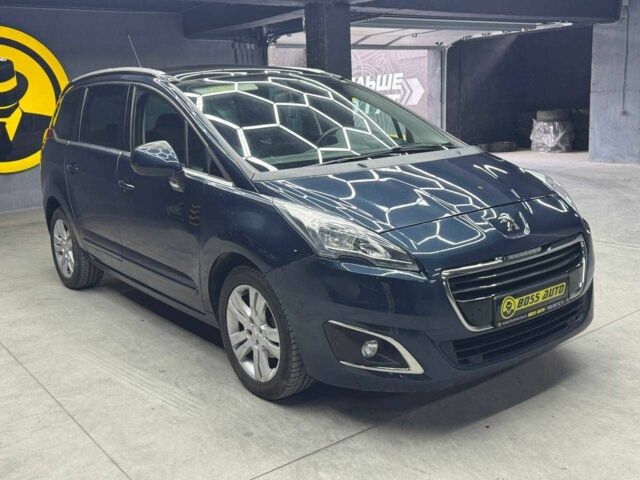 Синий Пежо 5008, объемом двигателя 1.6 л и пробегом 264 тыс. км за 10700 $, фото 1 на Automoto.ua