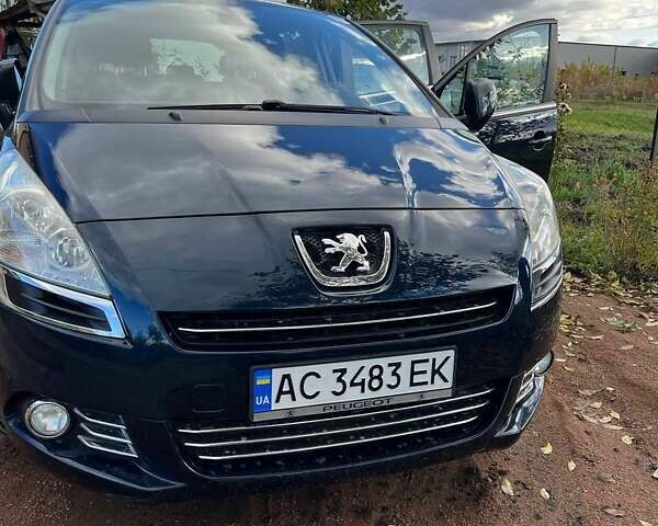 Пежо 5008 2009 в Львове на Automoto.ua Синий Пежо 5008, объемом двигателя 1.56 л и пробегом 215 тыс. км за 7400 $, фото 1 на Automoto.ua